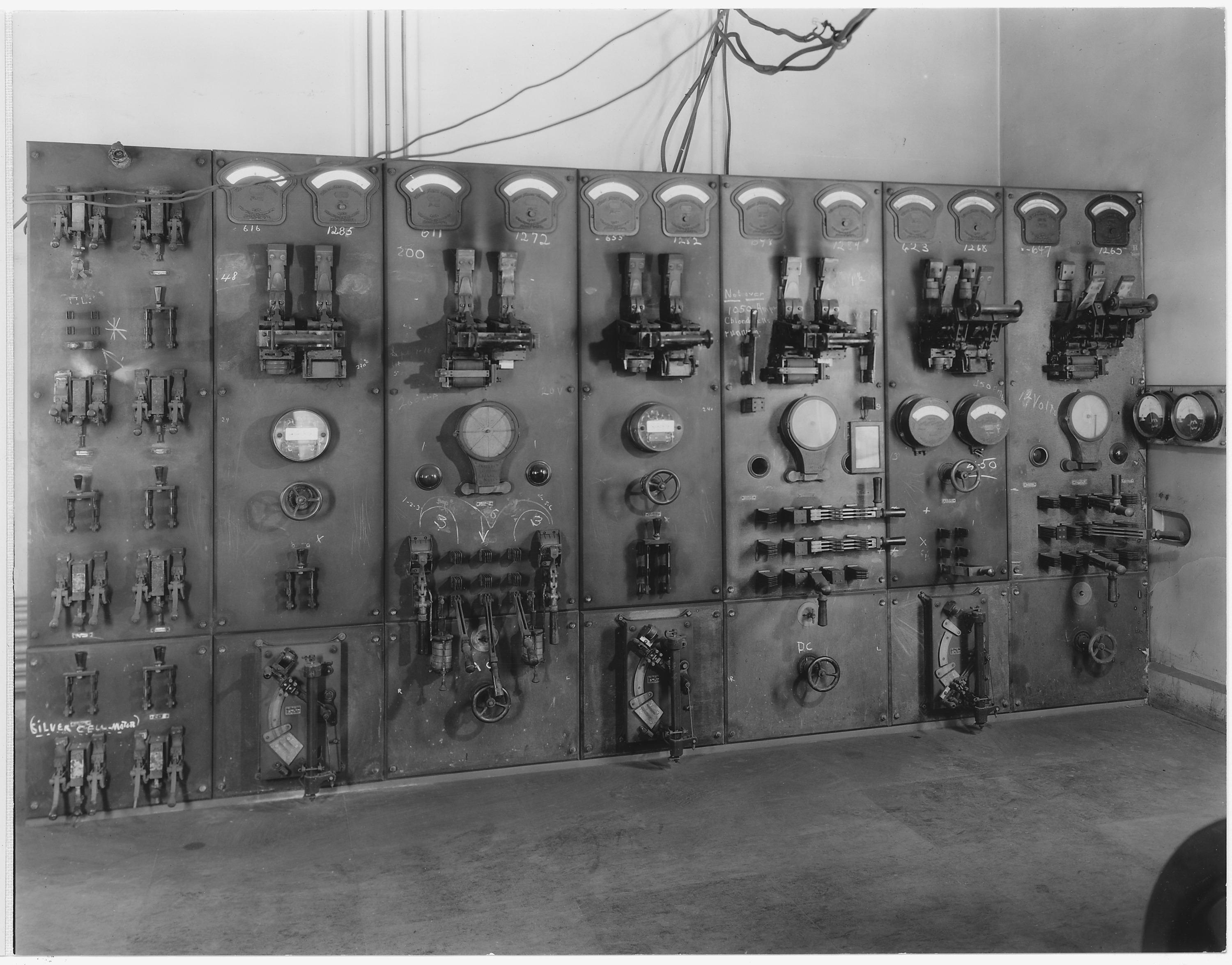 Photograph of control panel - NARA - 296606