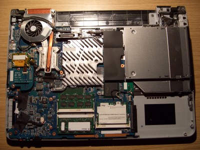 Inner view of a Sony Vaio VGN-FS115M
