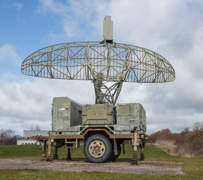 AN MPQ-50 Pulse Acquisition Radar, Stevnsfort Cold War Museum, Denmark, 2015-04-01-4827