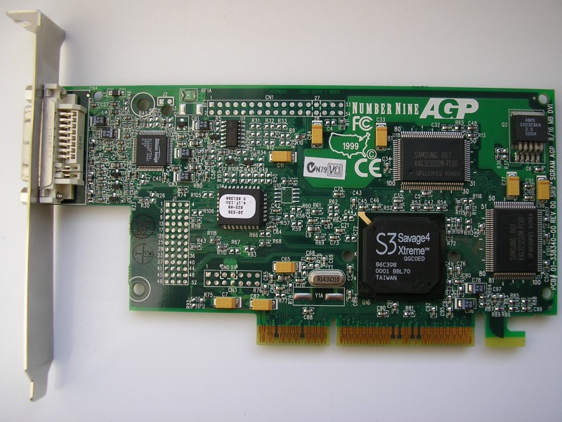 Number Nine SR9 SGRAM AGP 16 MB DVI S3 Savage4 Xtreme (86C398)