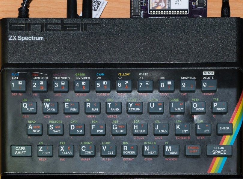 Sinclair ZX Spectrum (16801824525) (2)