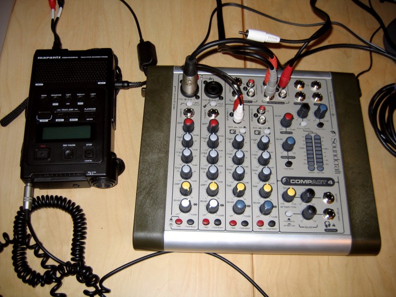 Soundcraft Compact4 mixer and Marantz PMD660 digital recorder