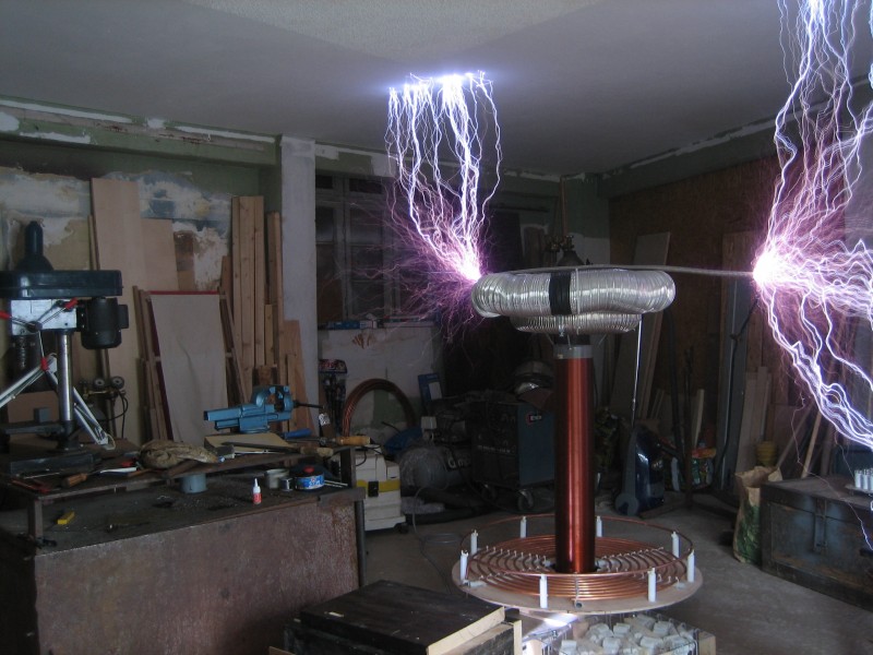 Spark from 4KVA Tesla Coil