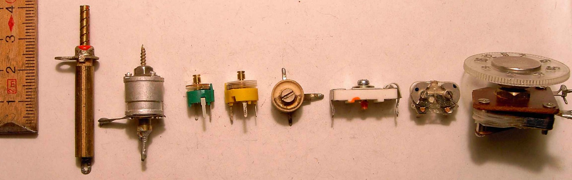 Variable capacitors