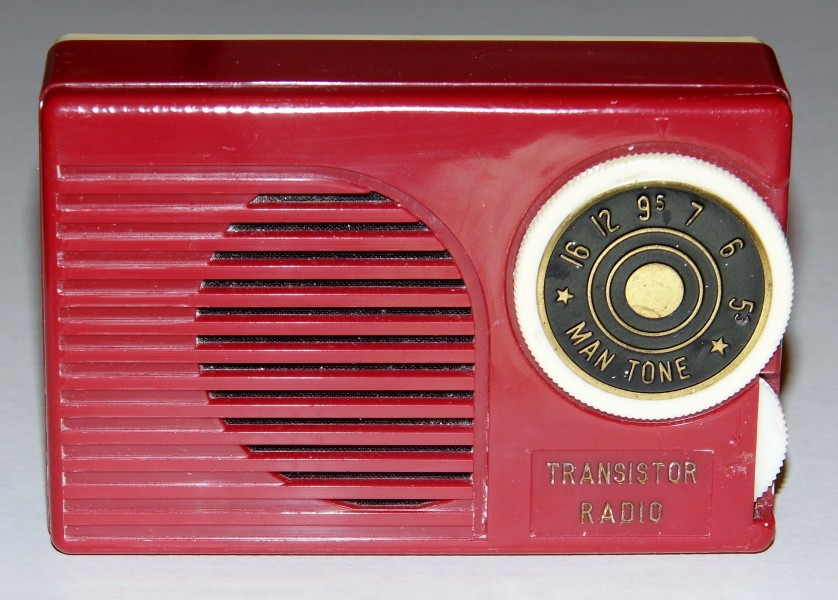 Vintage Mantone 2-Transistor Radio, Model M-20, Made in Japan (8446328922)