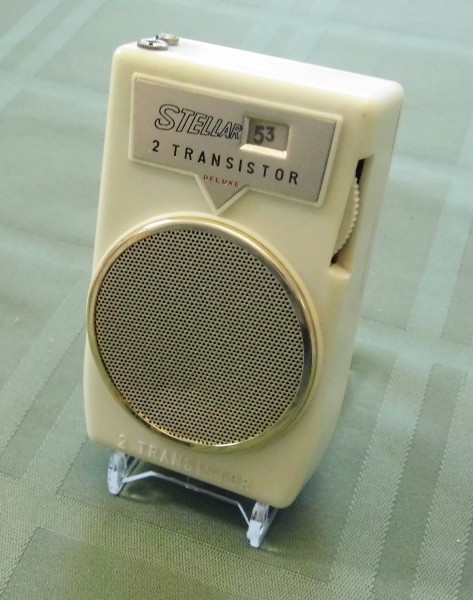 Vintage Stellar 2-Transistor Boy's Radio, No Model Number, Made in Japan (9634971421)