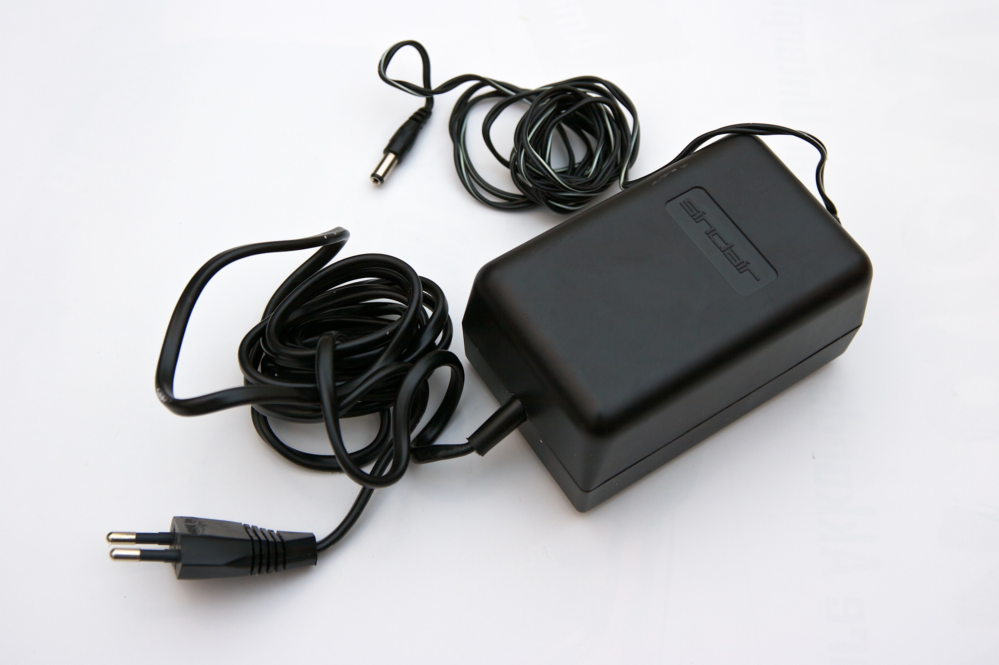 Sinclair ZX Spectrum power adapter (7160160998)