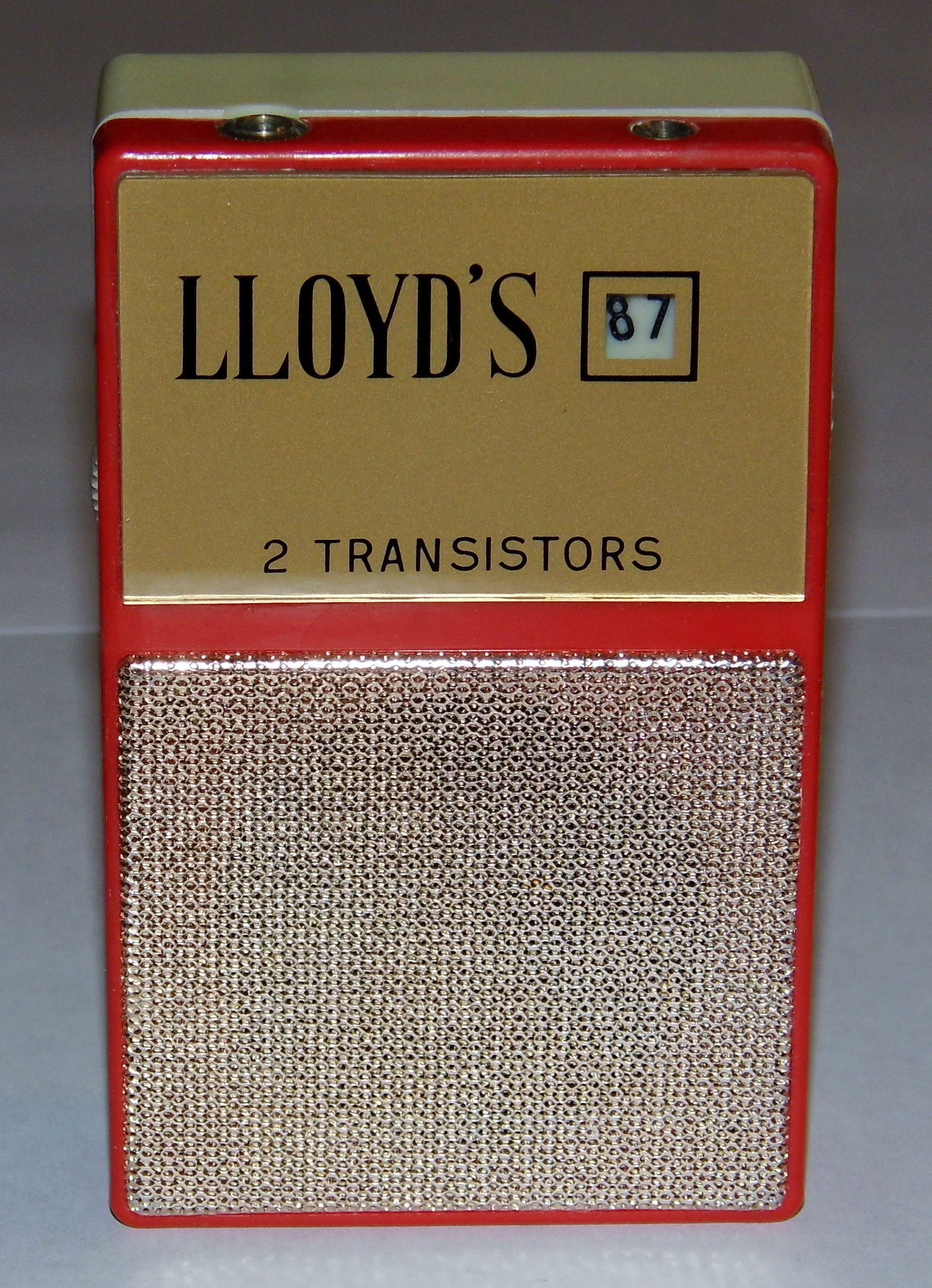 Vintage Lloyd's 2-Transistor Boy's Radio, Model MT-203, Made in Japan (8439999150)