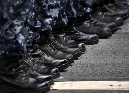 PACIFIC OCEAN (March 21, 2010) Sailors stand at attention during an awards ceremony aboard the guided-missile cruiser USS Bunker Hill (CG 52). Bunker Hill is supporting Southern Seas 2010, a U.S. Southern Command-directed operation that provides U.S. and international forces the opportunity to operate in a multi-national environment. (U.S. Navy photo by Mass Communication Specialist 2nd Class Daniel Barker/Released)