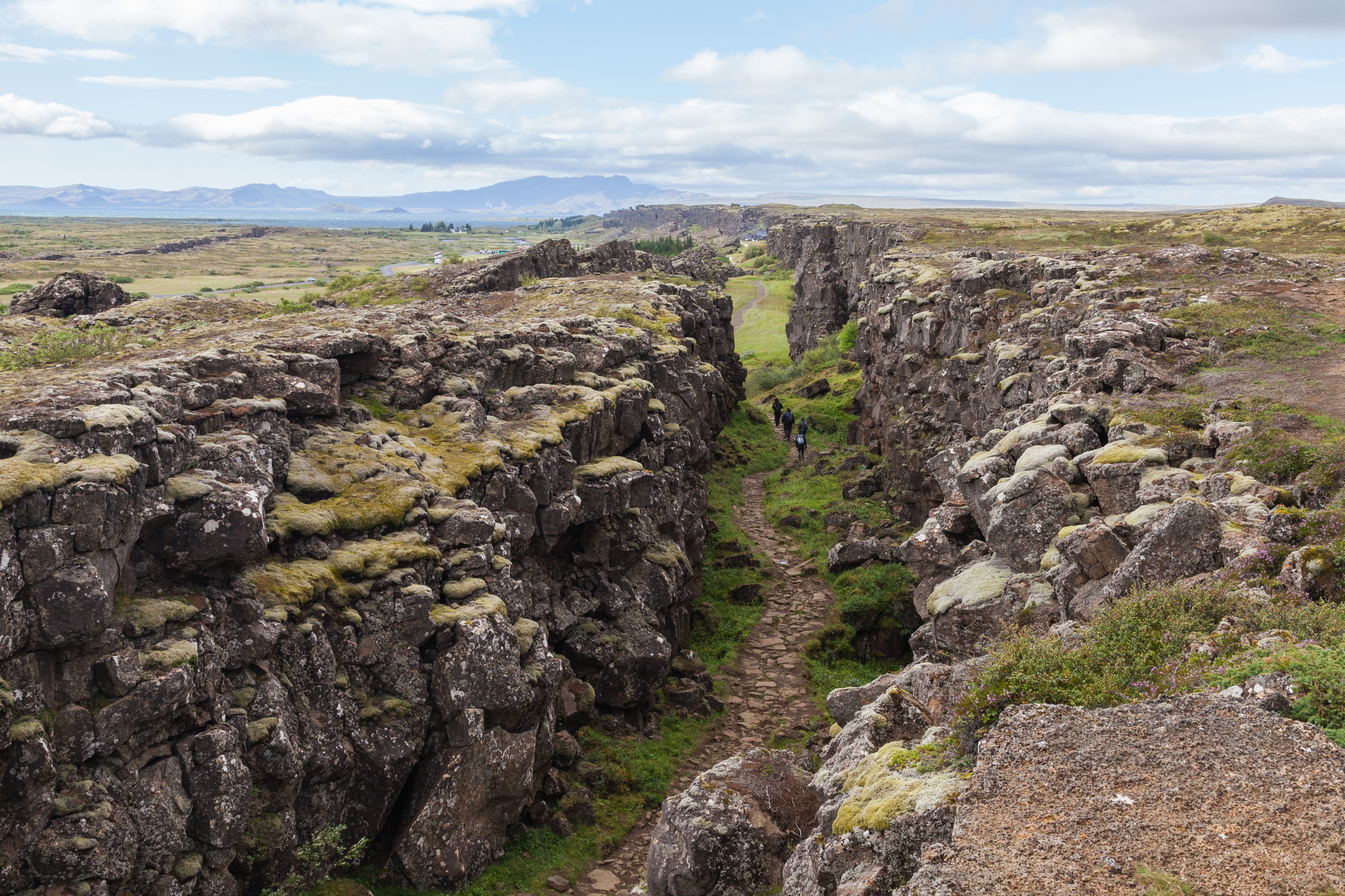 Roca de la Ley, Parque Nacional de Þingvellir, Suðurland, Islandia, 2014-08-16, DD 022