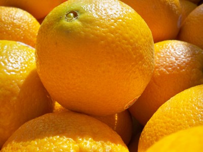 oranges_market_1.jpg