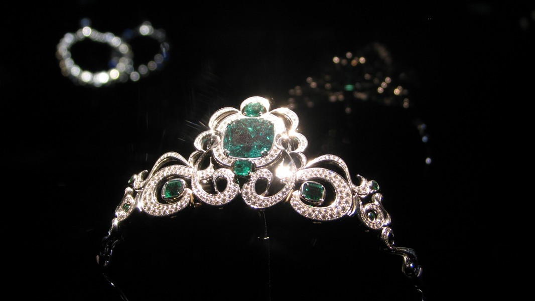 WLA hmns Emerald and Diamond Tiara