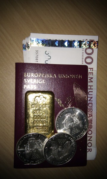 European Union Passport, Gold, Silver, Money