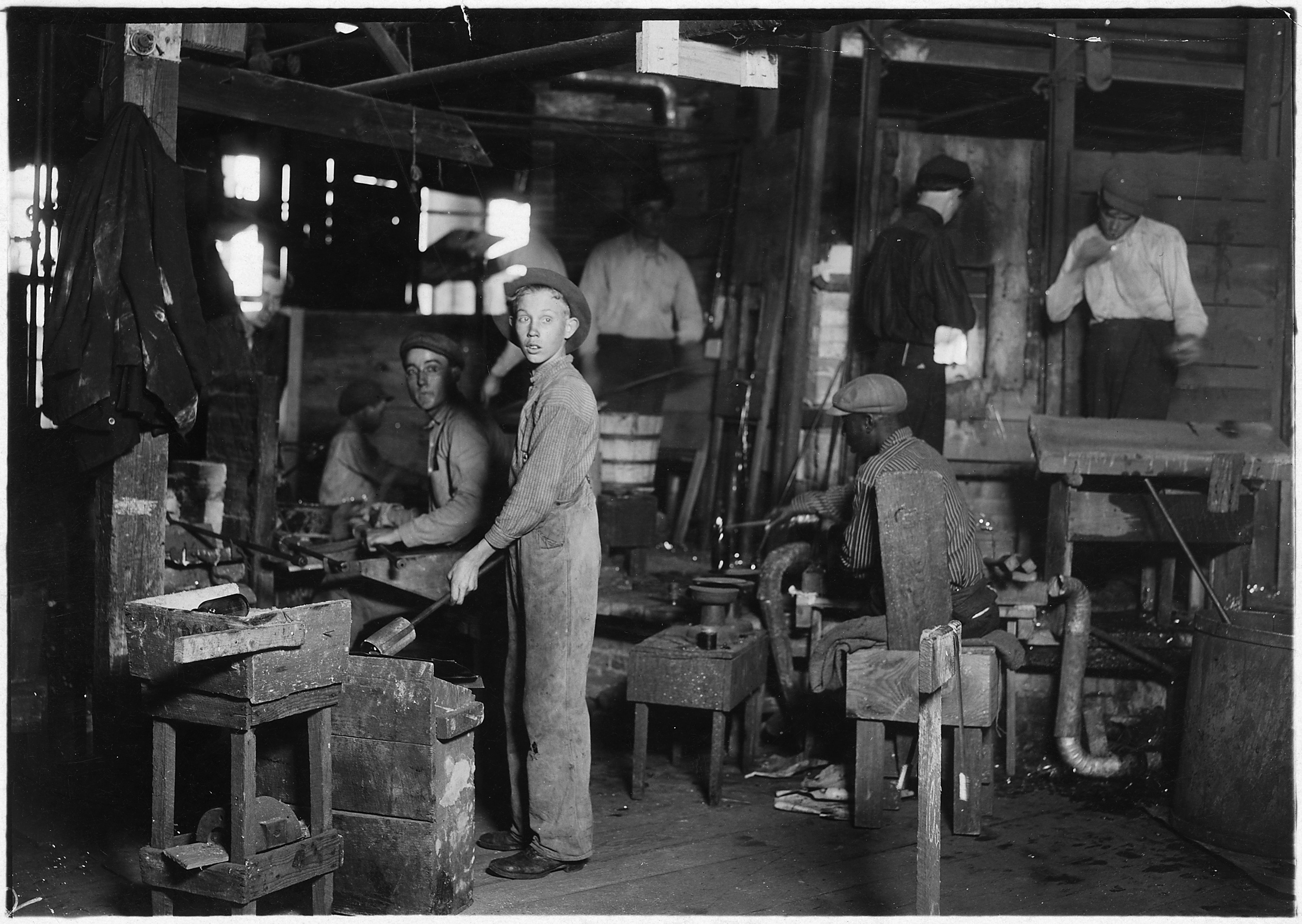 Cumberland Glass Works. A young holding mold boy is seen, dimly, in middle distance to left of centre. Negroes... - NARA - 523227