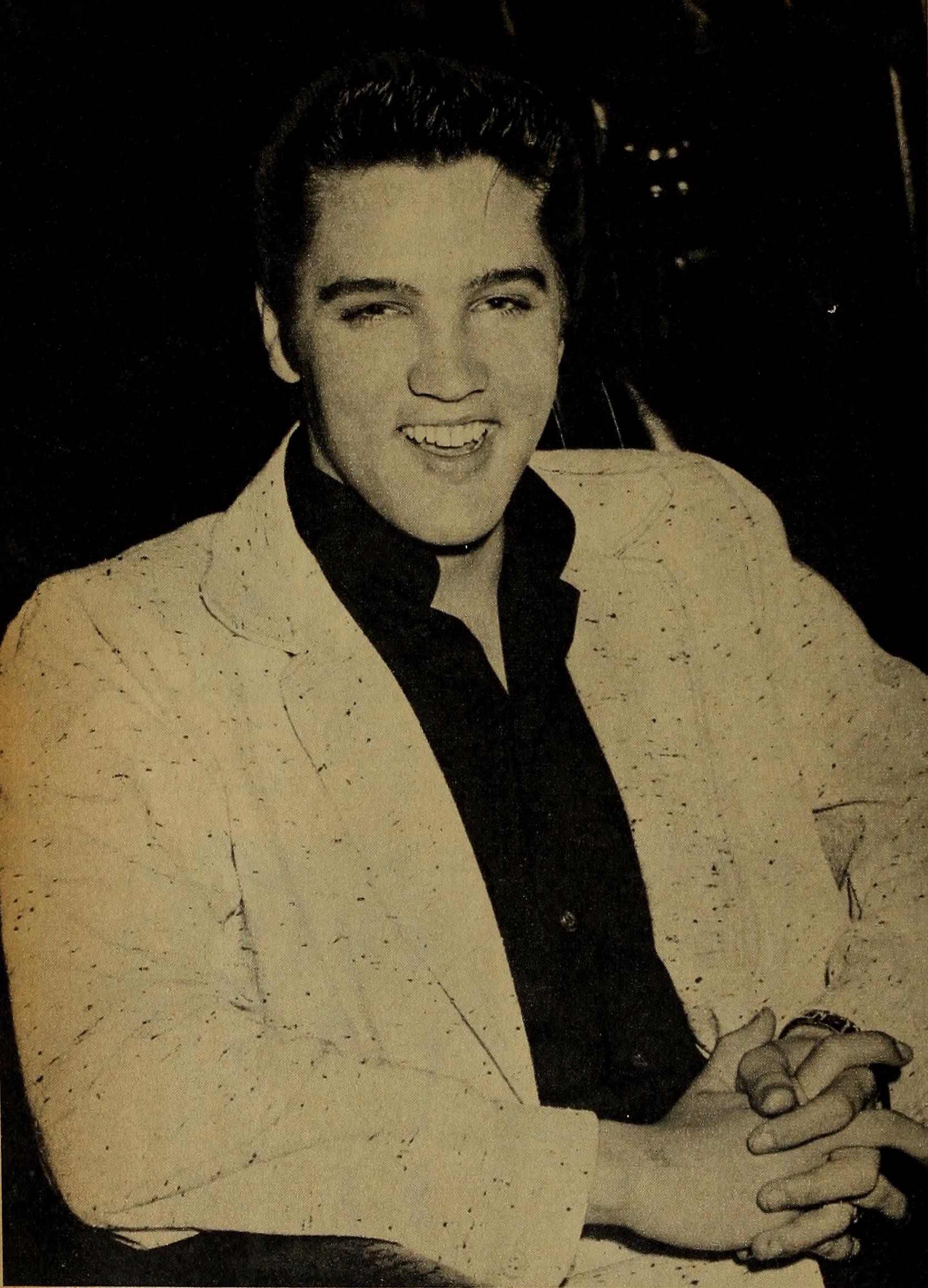 Elvis Presley - TV Radio Mirror, September 1956 02