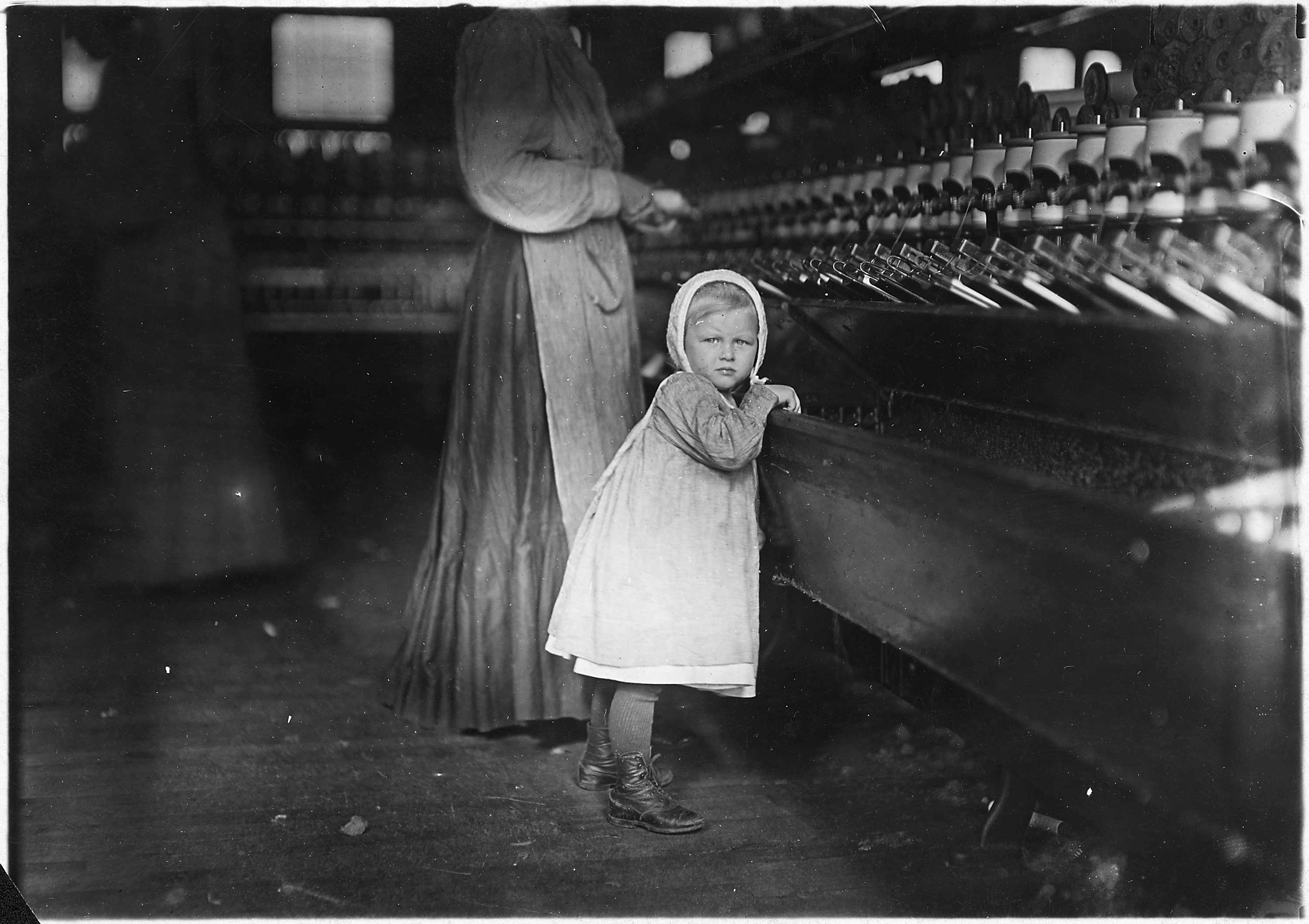 Ivey Mill. Little one, 3 years old, who visits and plays in the mill. Daughter of the overseer. Hickory, N.C. - NARA - 523114
