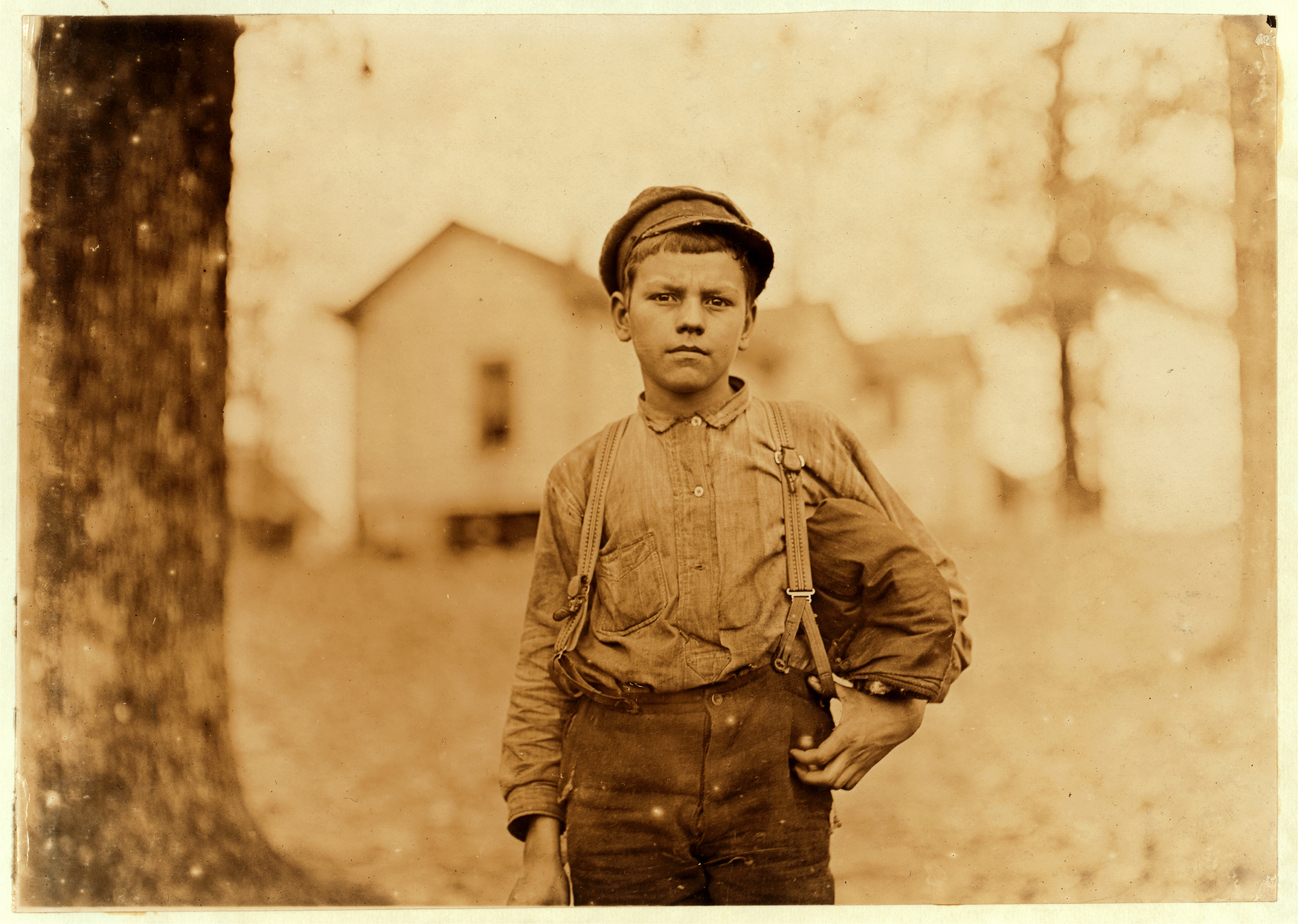 Lewis Hine, Archie Love, mill worker, 14 years old, Chester, South Carolina, 1908