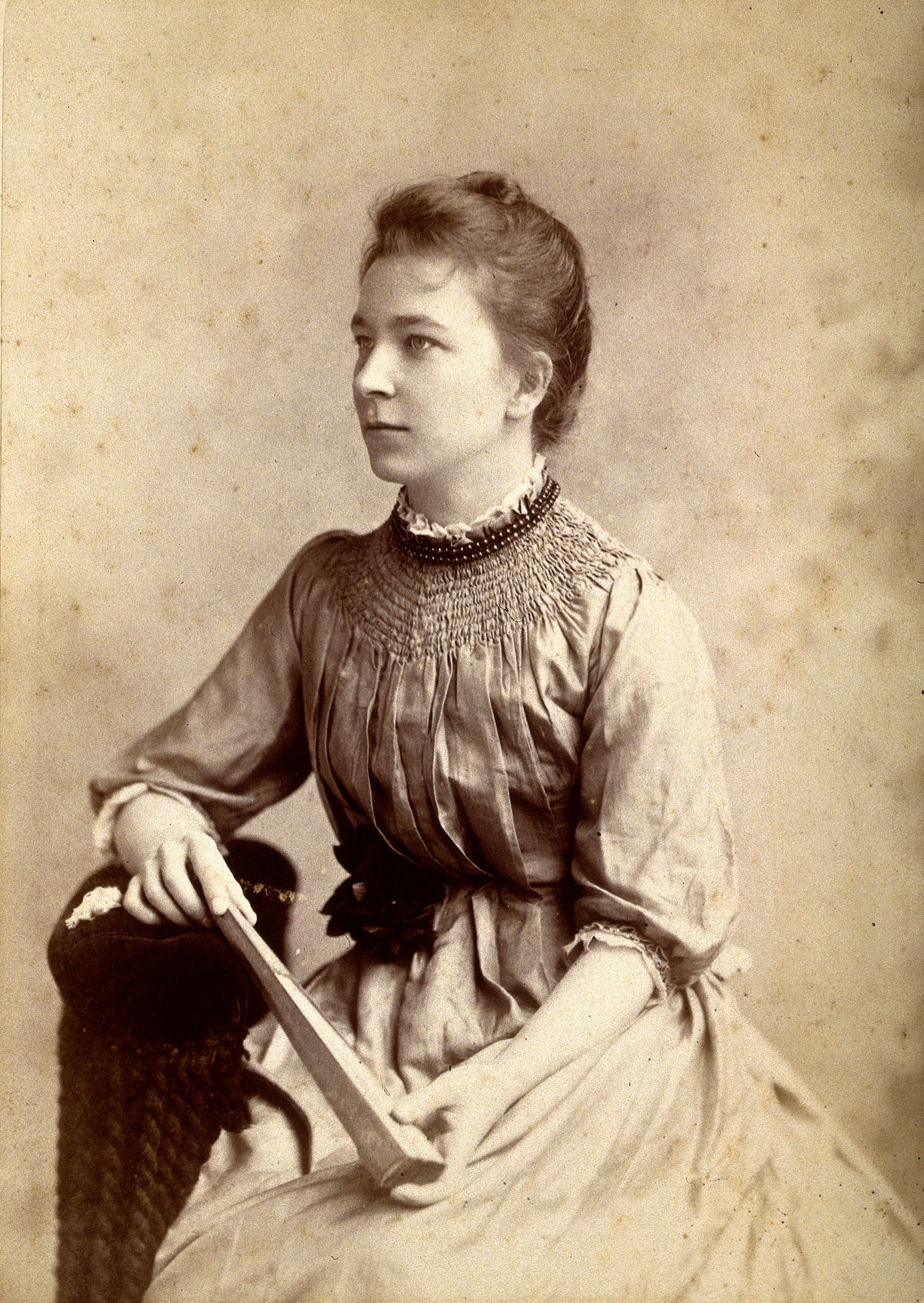 Lilian Jenkins (Mrs Robinson). Photograph by G.W. Lawrie & C Wellcome V0028324