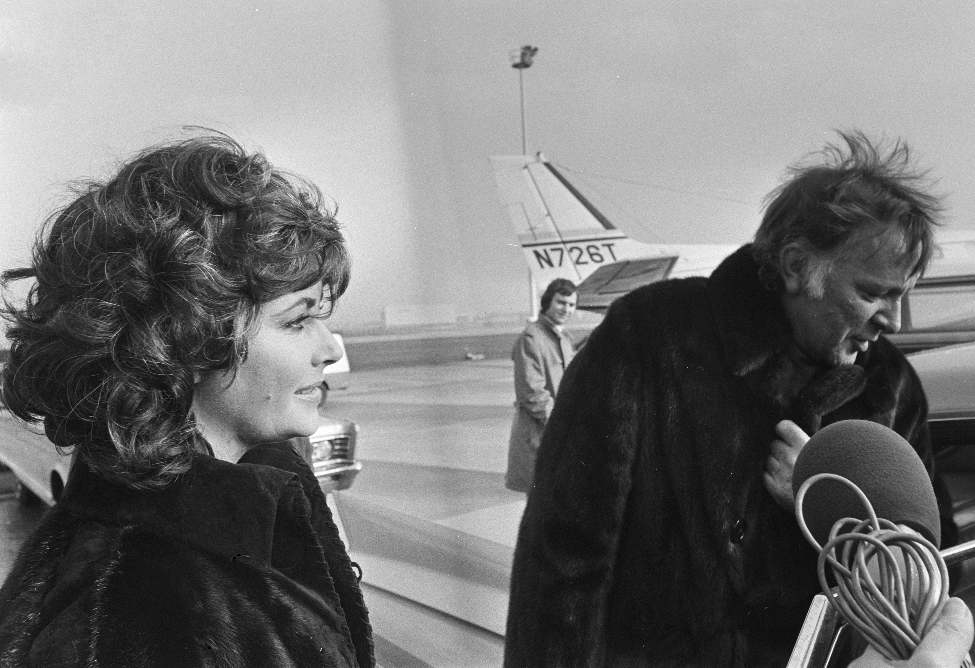 Liz Taylor and Richard Burton 1971