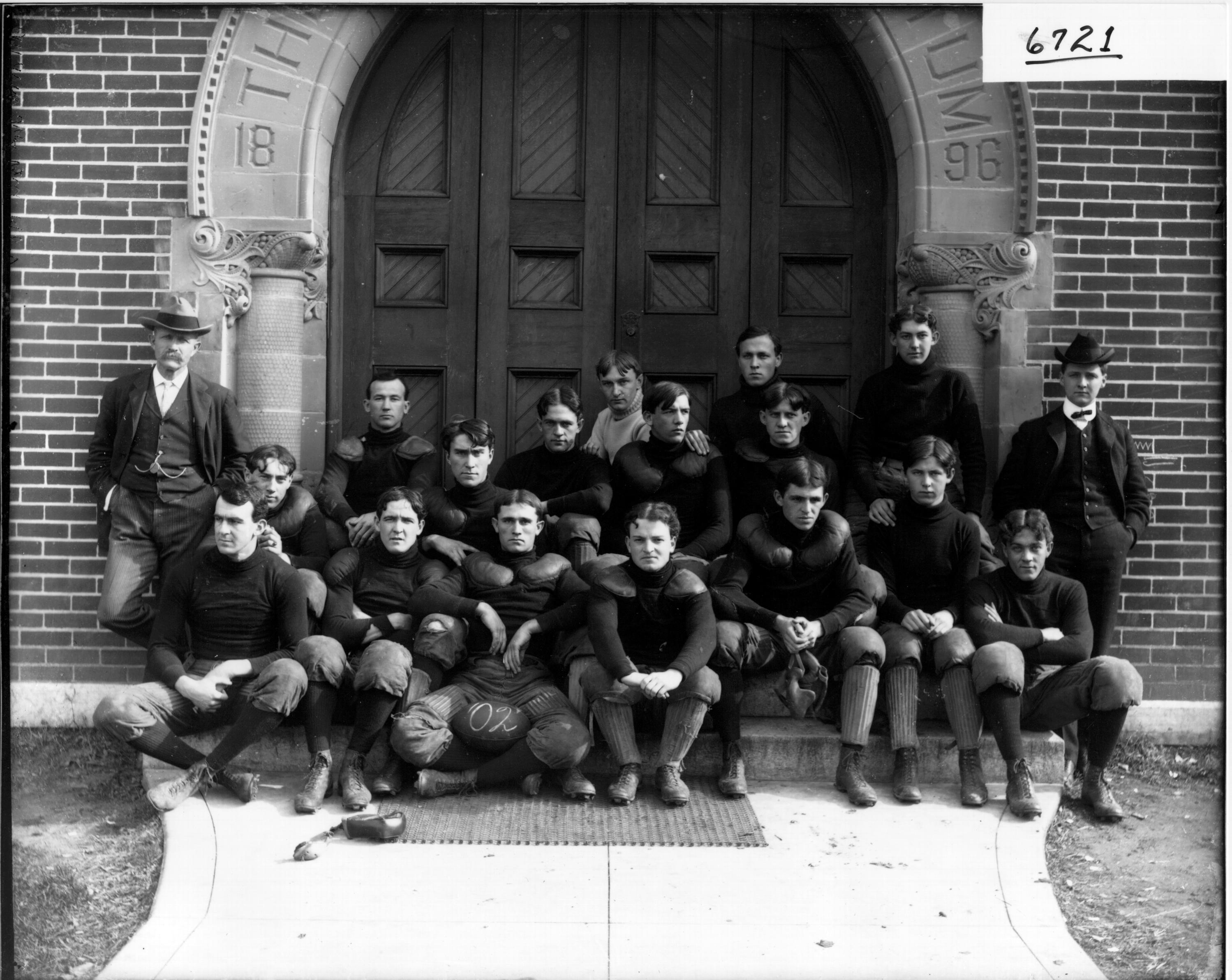 Miami University football team and coaches on Gymnasium steps 1902 (3191821443)