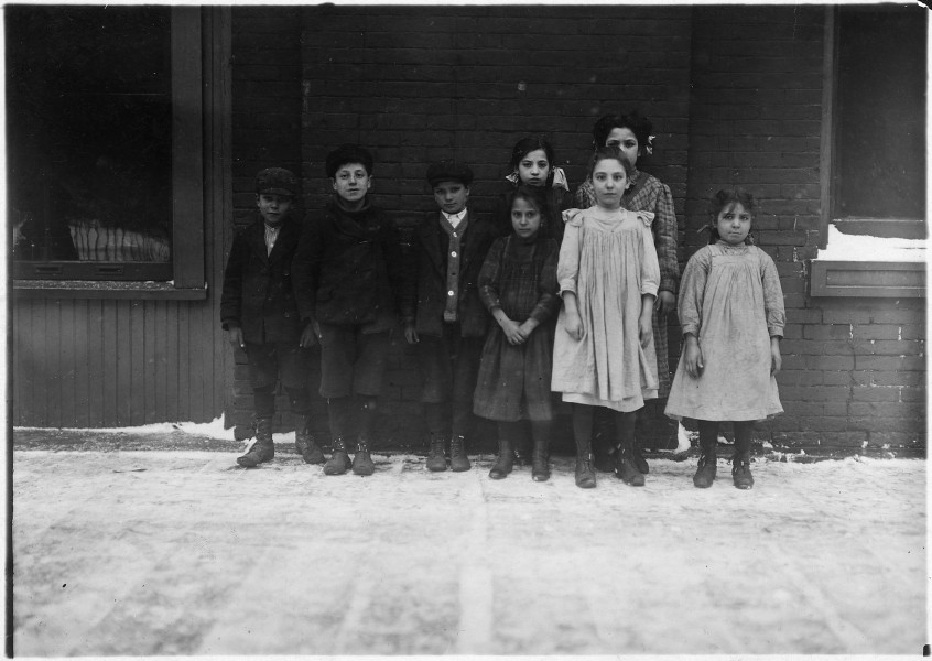 Boys and girls from the canneries - NARA - 523288