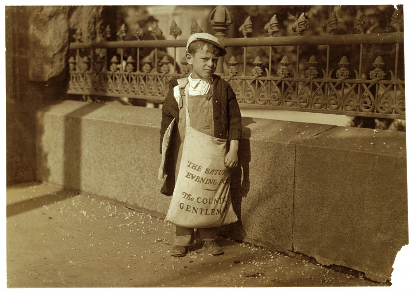 Lewis Hine, Freddie Kafer, 5 or 6 years old, newsboy, Sacramento, California, 1915