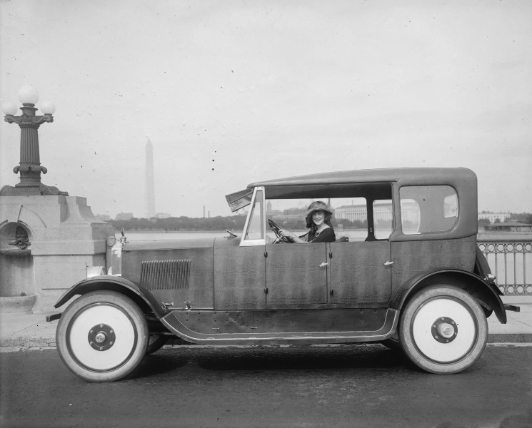 Margaret Gorman in car