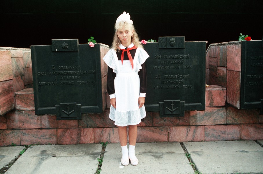 Soviet schoolgirl in Vladivostok
