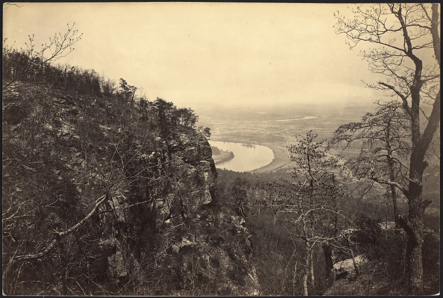 Tennessee, Chattanooga Valley, from Lookout Mountain - NARA - 533387