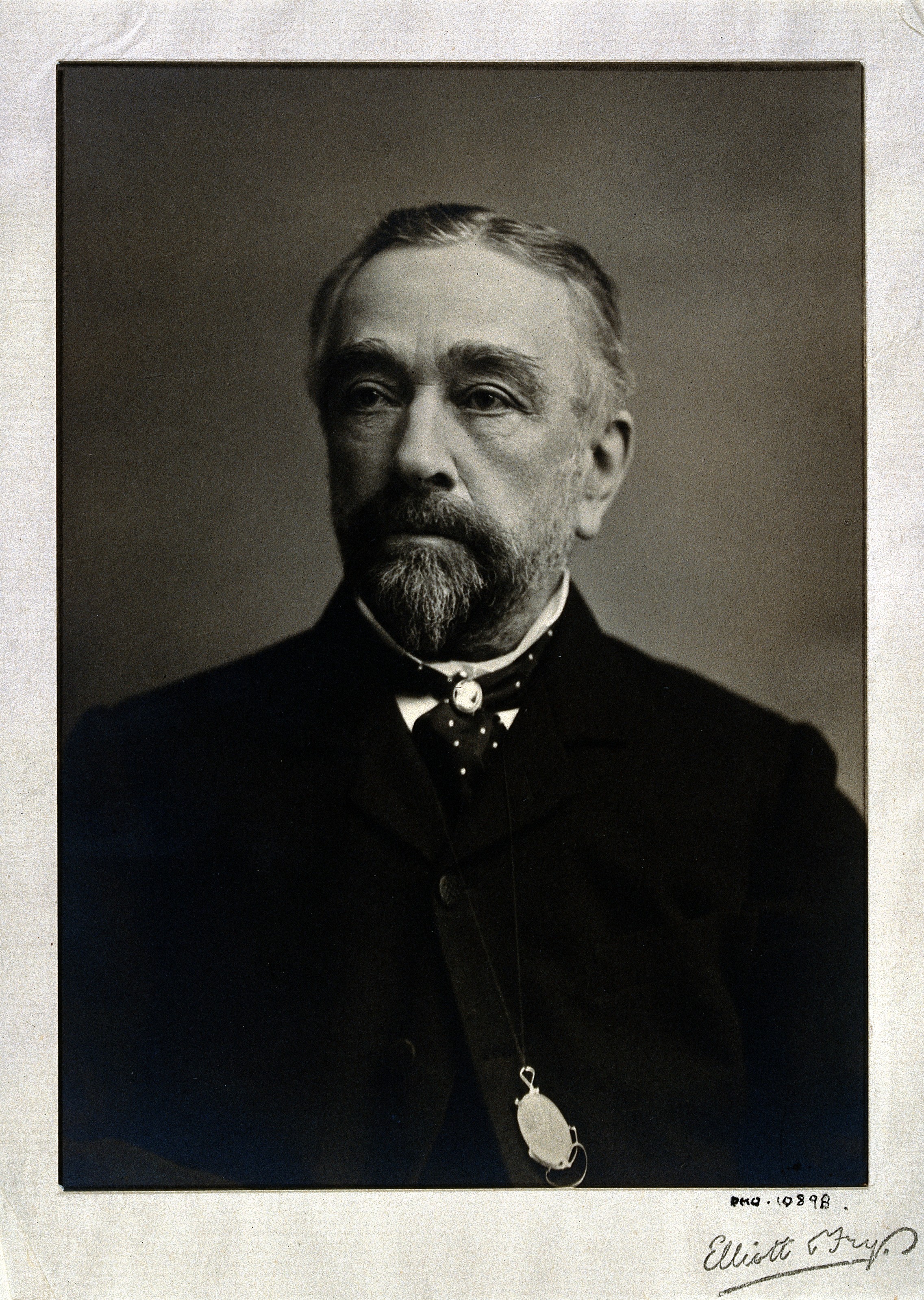 Sir William Roberts. Photograph by Elliott & Fry. Wellcome V0027084