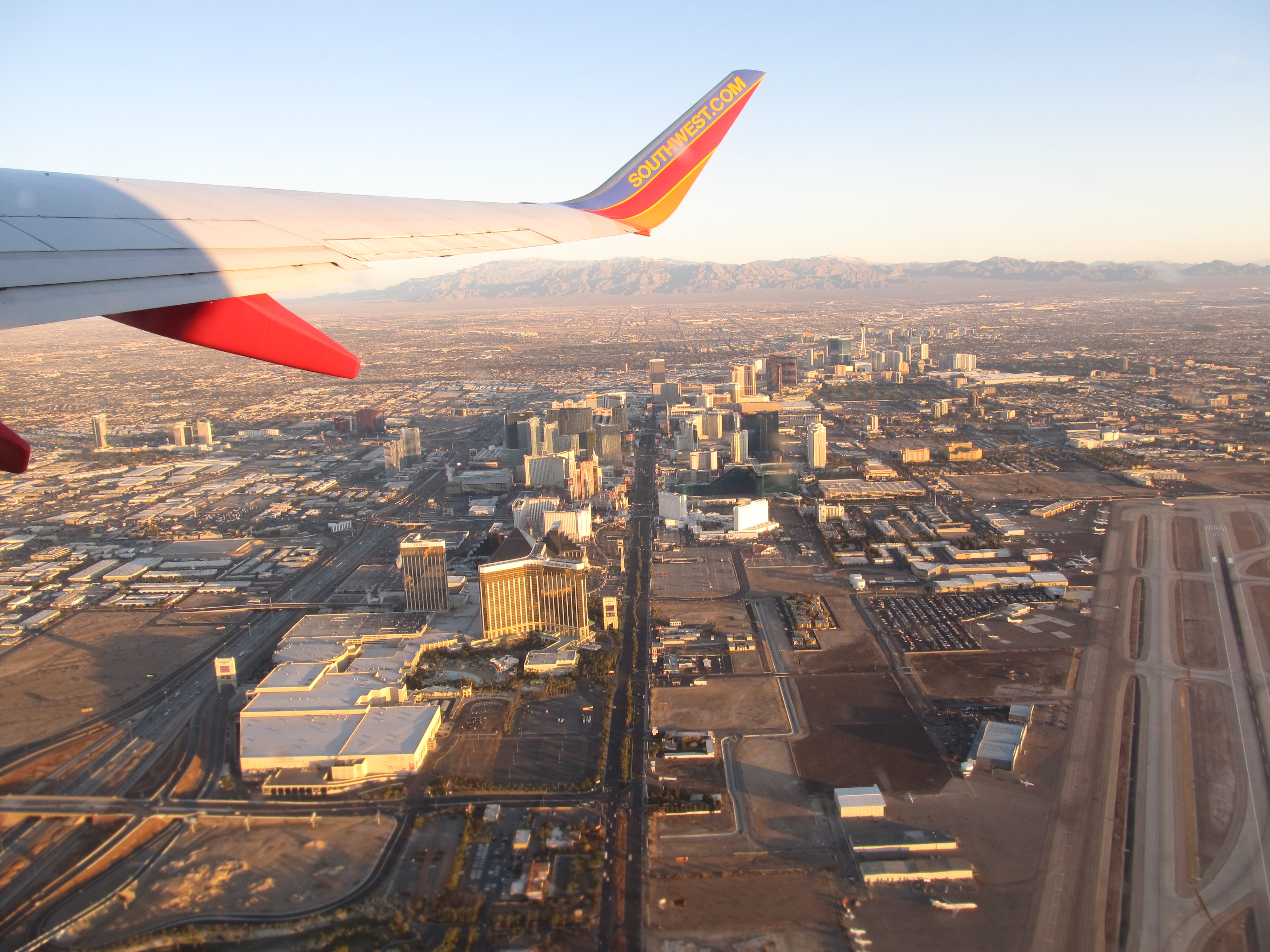 Las Vegas Strip, Flight Between Las Vegas, Nevada and Orange County, California (6575712407)