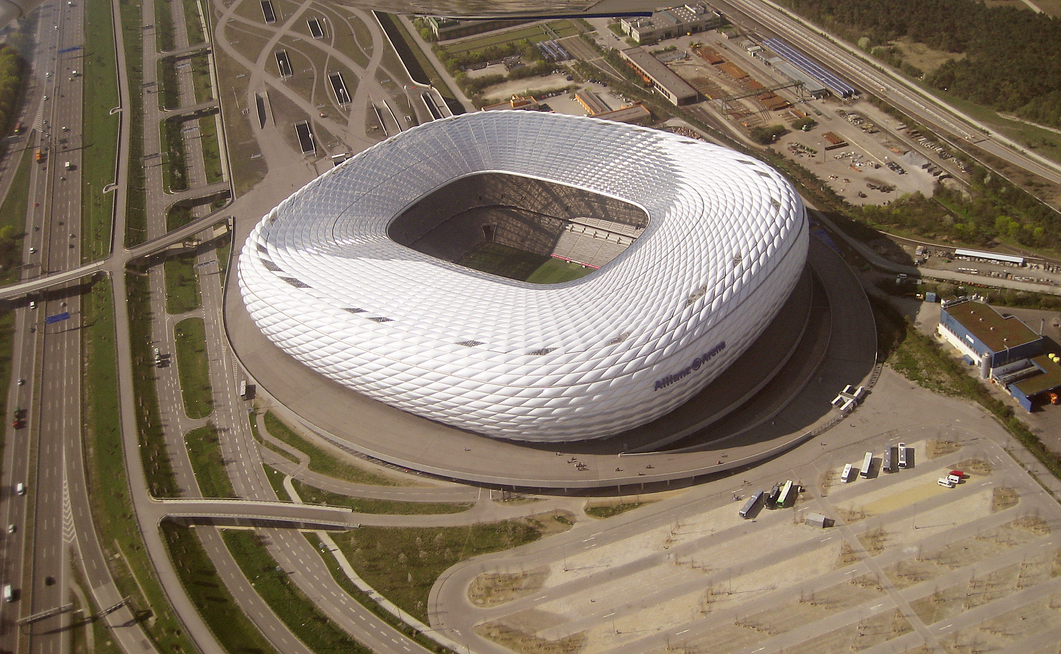 München - Allianz-Arena (Luftbild)