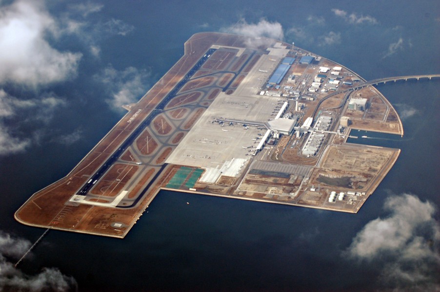 Aerial photograph of Chubu International Airport at Nagoya (2226955870)