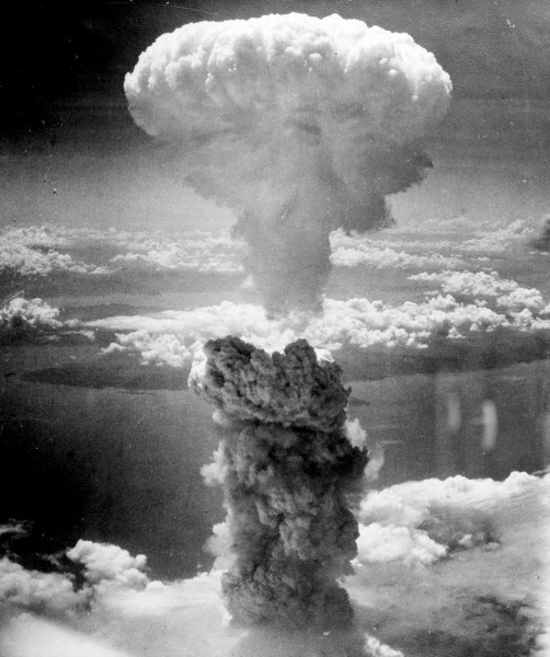 Nagasaki bomb 9 August 1945 (4926597784)