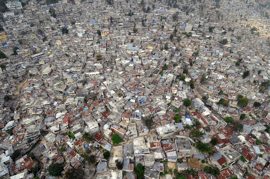 US Navy 100316-N-5961C-020 An aerial view of Port-au-Prince, Haiti shows the proximity of homes, many damaged in a major earthquake and subsequent aftershocks