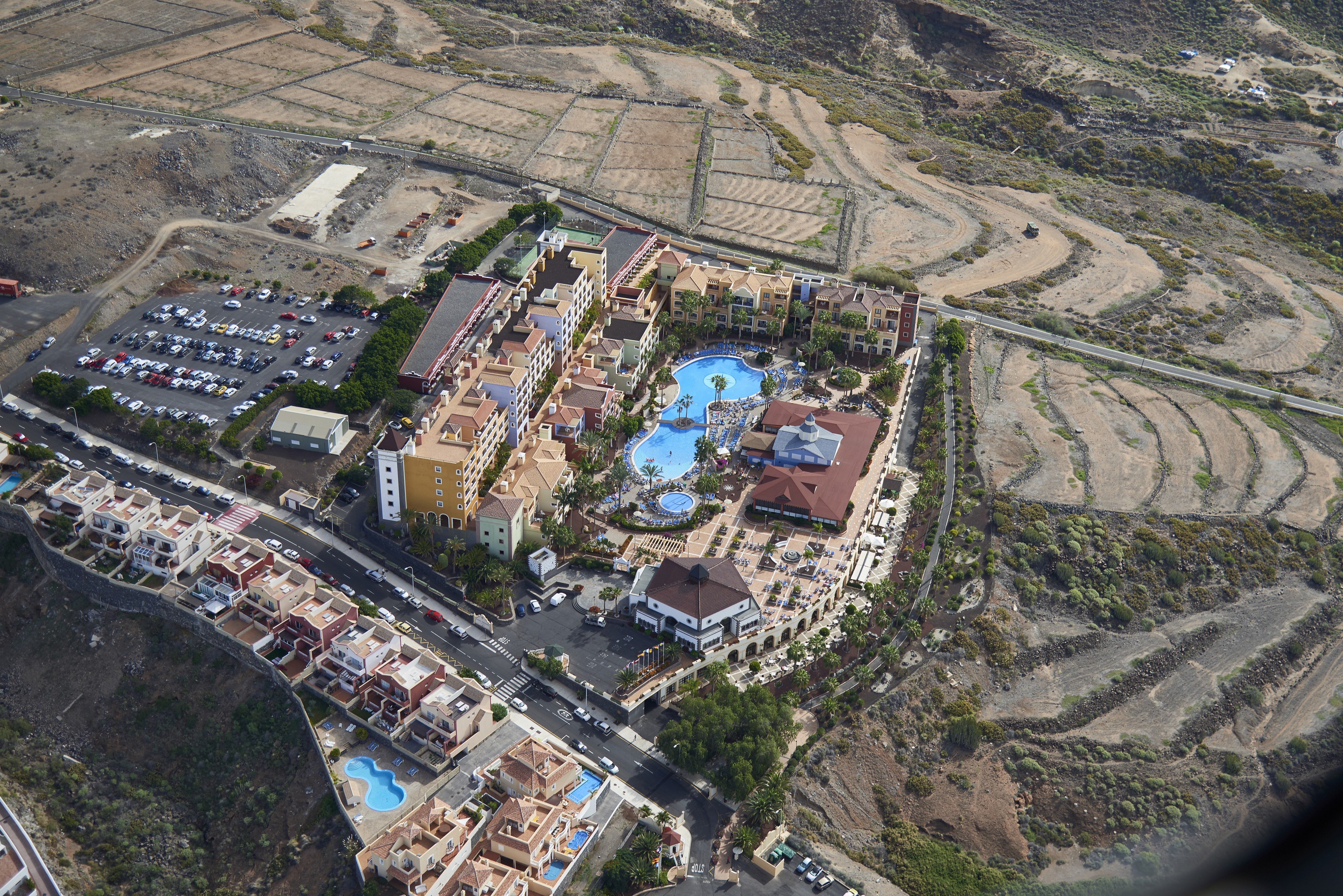 A0383 Tenerife, Callao Salvaje with Hotel Baiha Principe aerial view