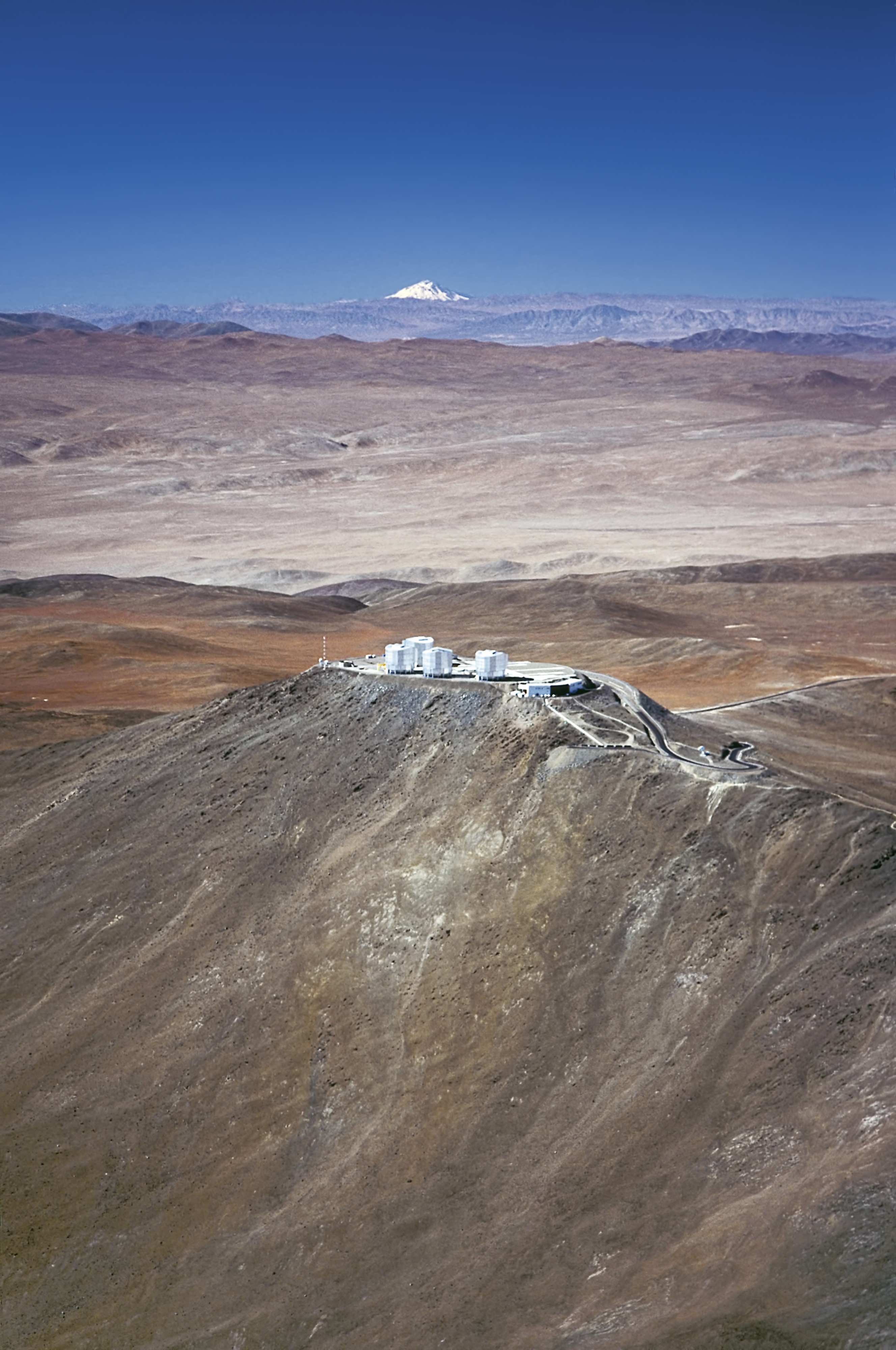 ESO’s Paranal Observatory and the Volcano Llullaillaco