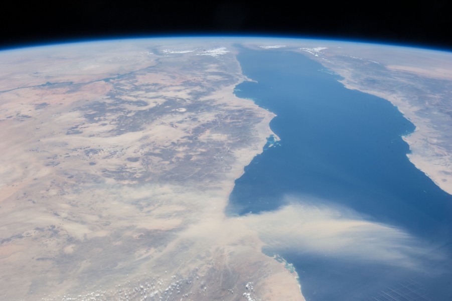 ISS-36 Egyptian dust plume and the Red Sea