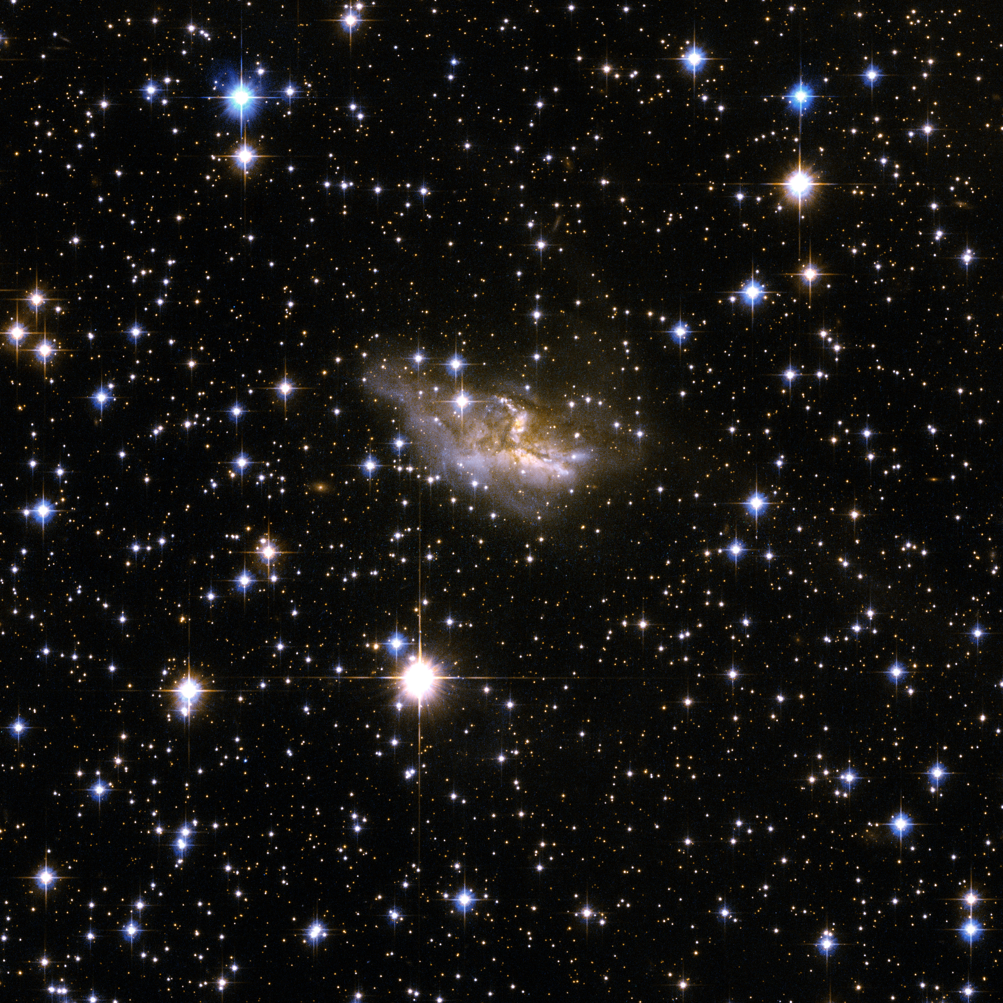 Hubble Interacting Galaxy ESO 99-4 (2008-04-24)