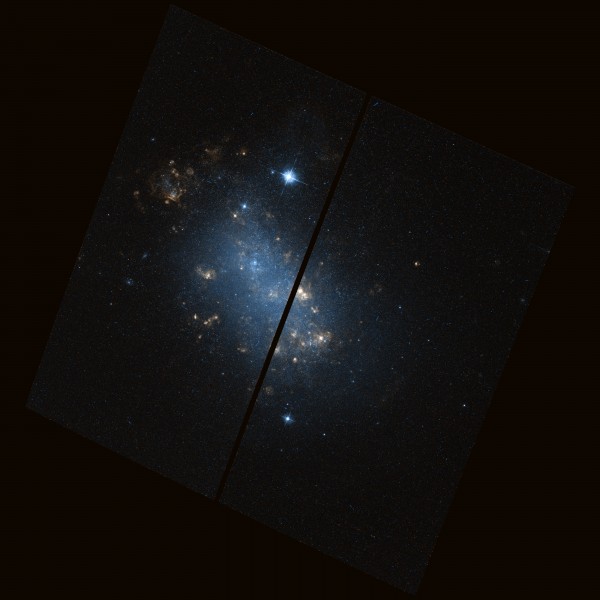 NGC1156-hst-R658GB625