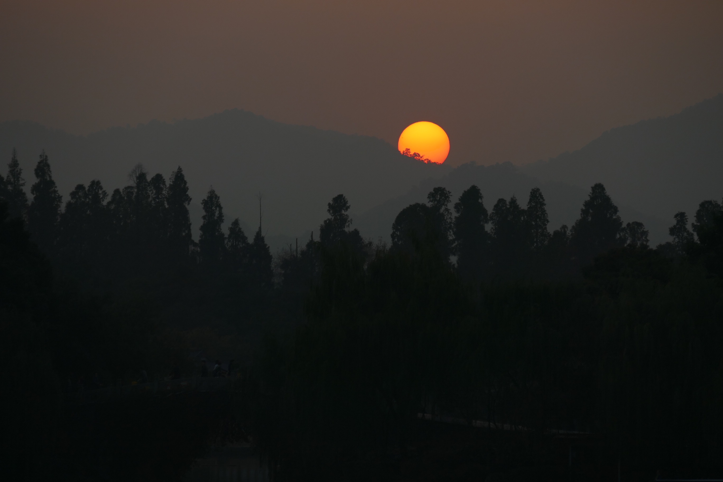 2014.11.21.164527 Sunset Xihu Hangzhou