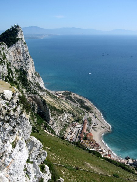 Gibraltar Catalan Bay 02