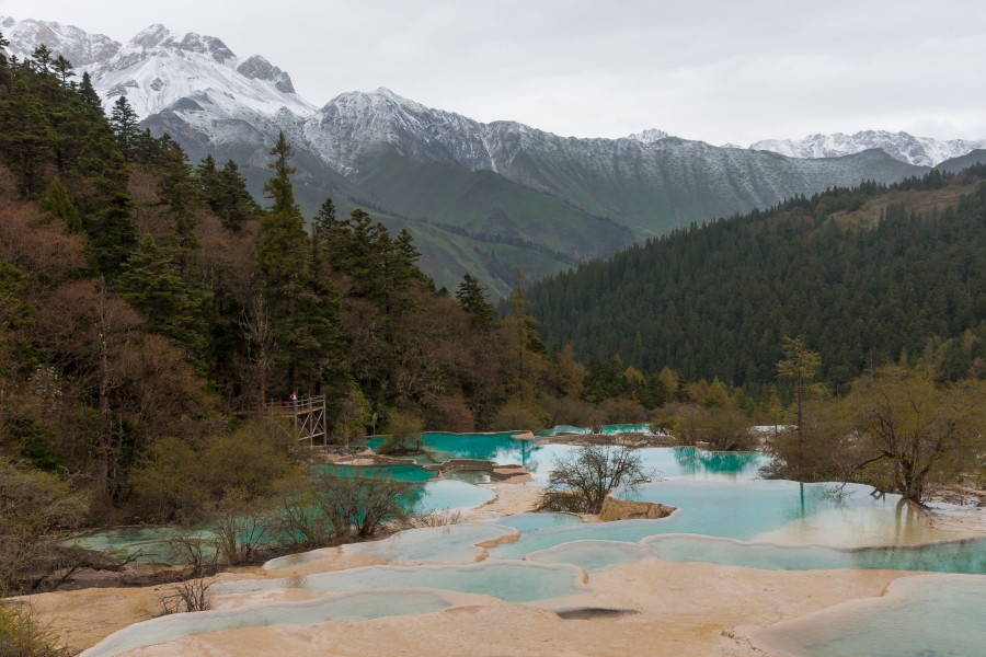 Huanglong Sichuan China Multicolored-ponds-02