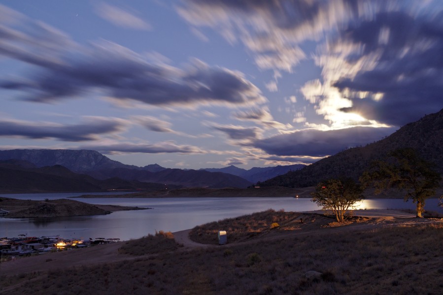 Lake Isabella moonrise from Pioneer Point 2016-10-15