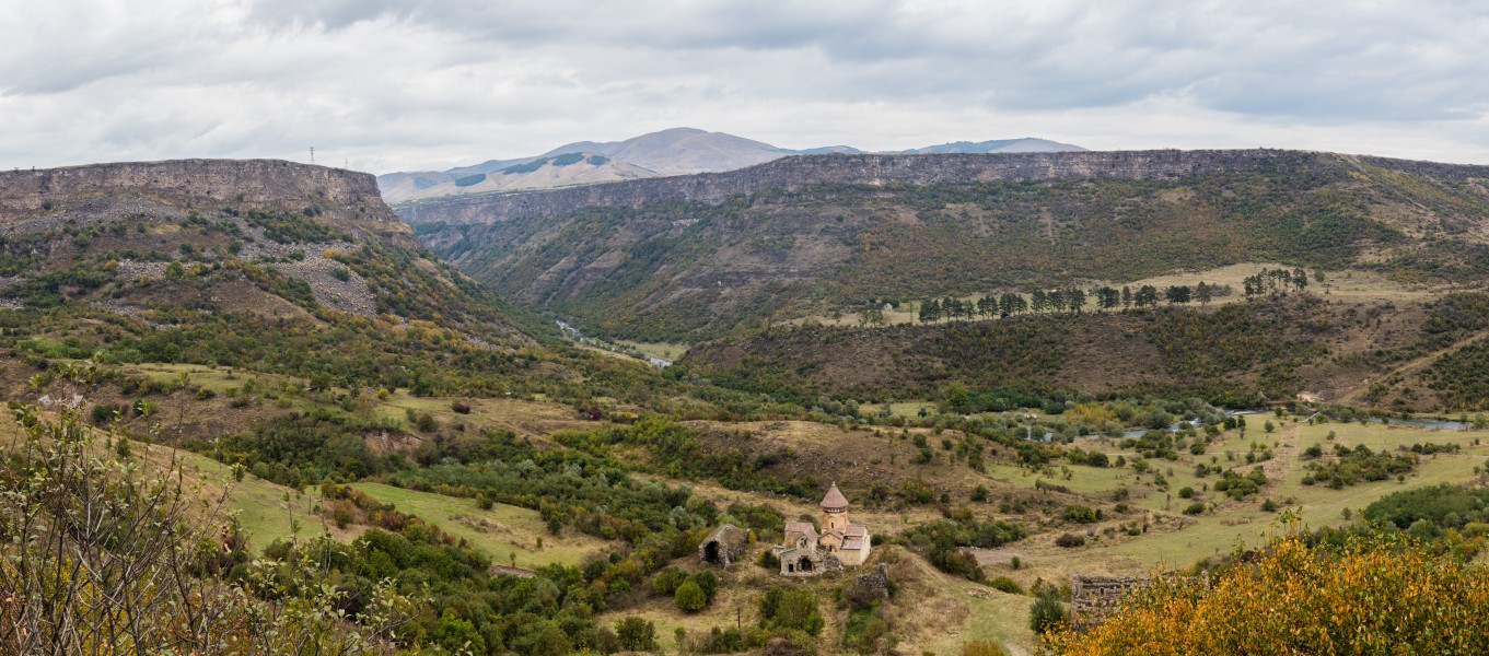 Monasterio de Hnevank, Armenia, 2016-09-30, DD 80-82 PAN