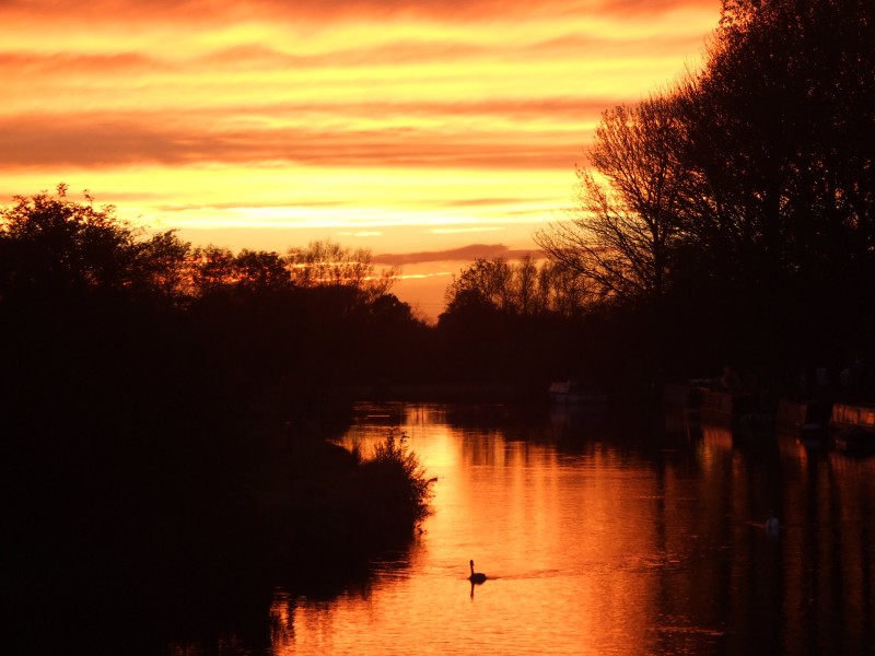 Sunset over Lechlade
