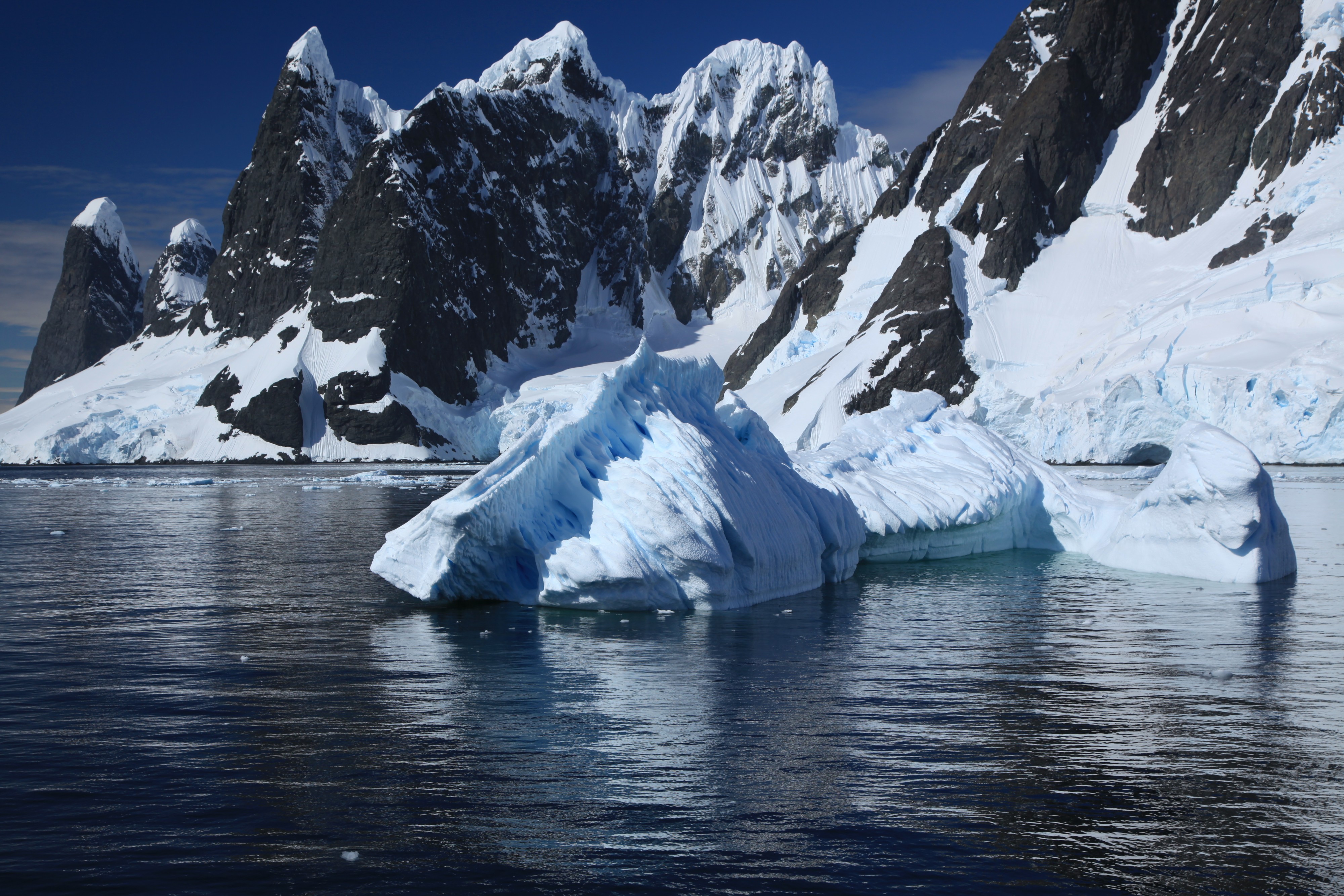 Lemaire Channel, Antarctica (6062319413)