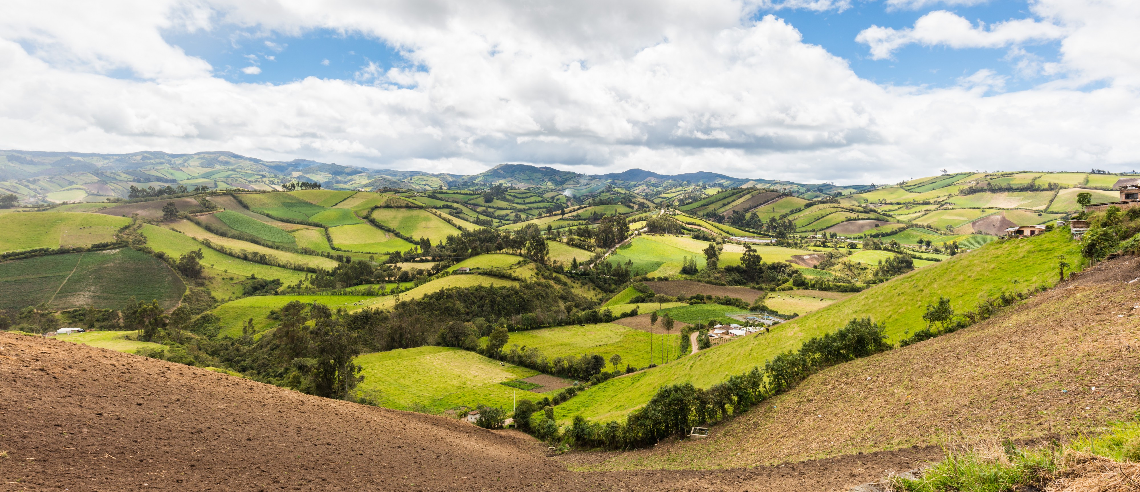 Vista desde Julio Andrade, Provincia de Carchi, Ecuador, 2015-07-21, DD 41