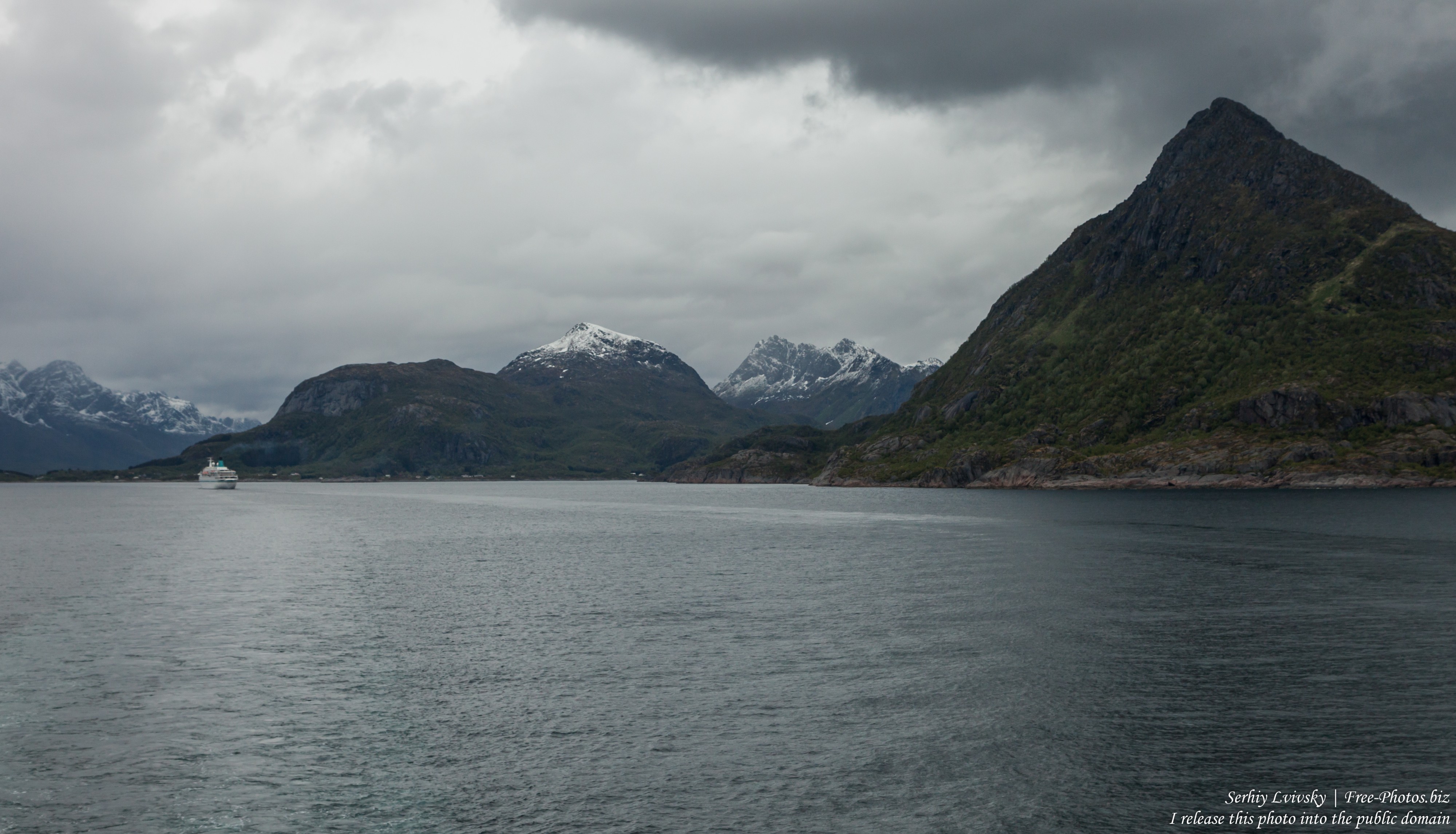 way from Trollfjord to Svolvaer, Norway, photographed in June 2018 by Serhiy Lvivsky, picture 7