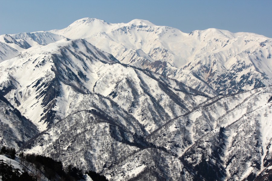 Mount Haku from Mount Sanpoiwa